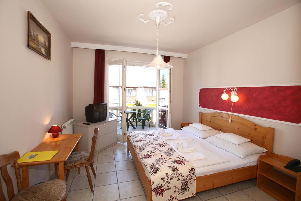 Hotel Korona Hajdúszoboszló Kültér fotó