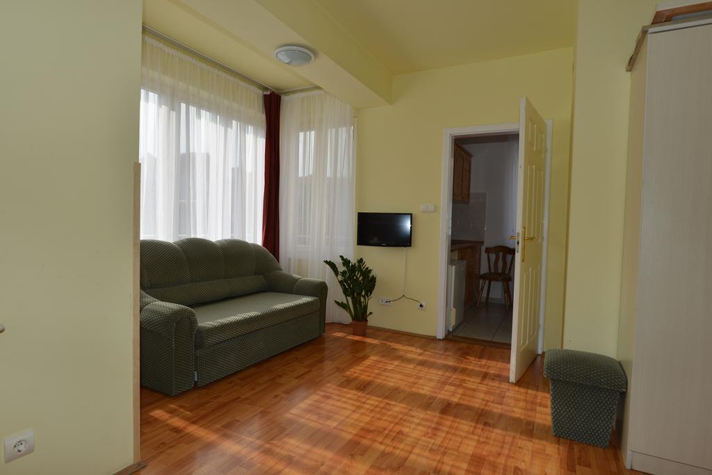 Hotel Korona Hajdúszoboszló Kültér fotó